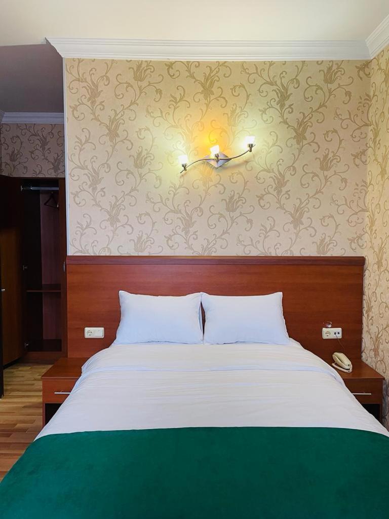 Aura Boutique Hotel Batoemi Kamer foto